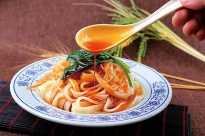 魏家涼皮縣級加盟費(fèi)多少?義烏市200㎡店面預(yù)計207萬